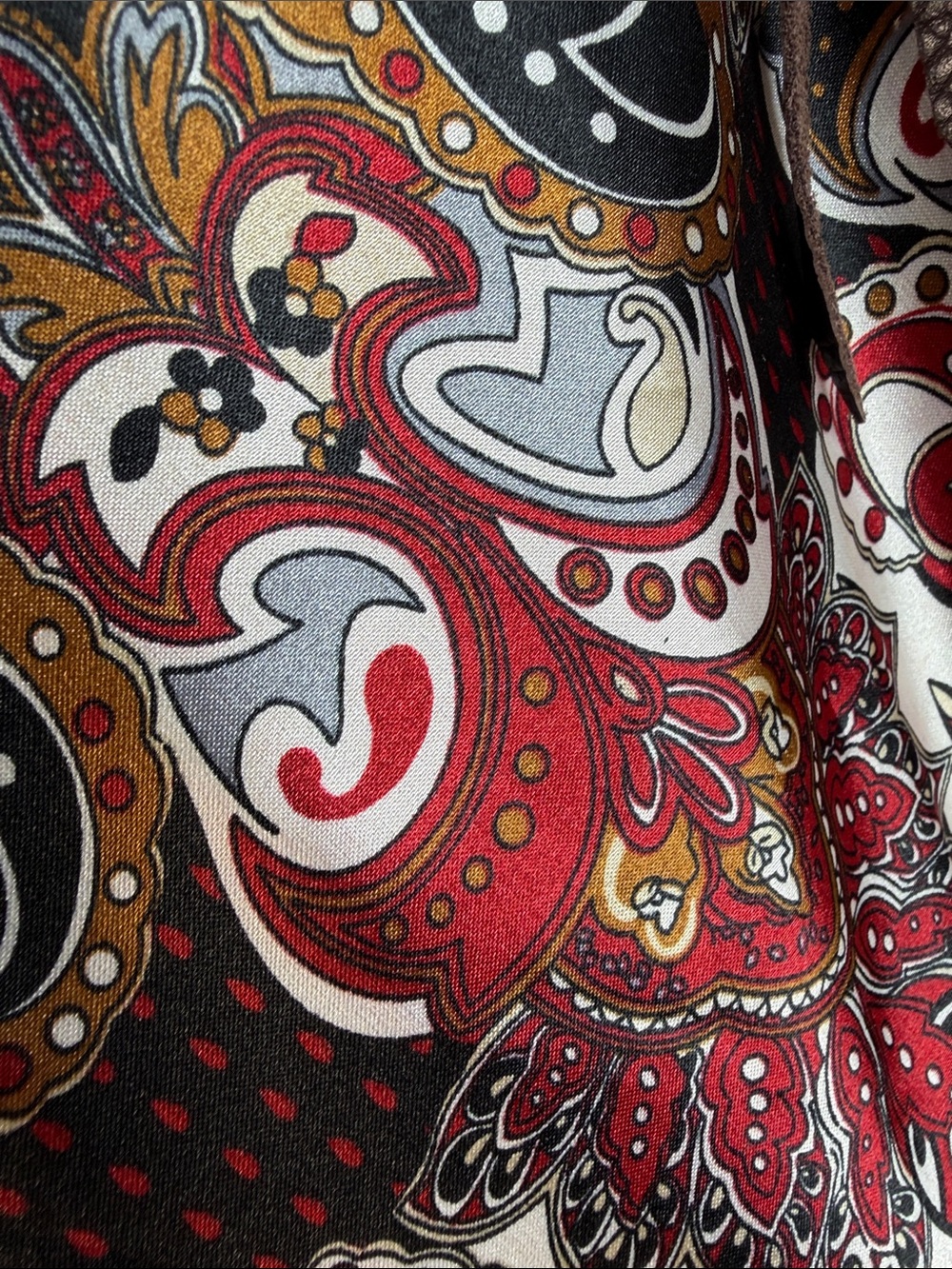 Boho Paisley Slouch Tote Bag in Red and Black Satin with leather handles - Picture 3 of 7